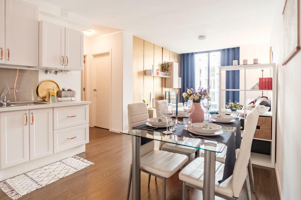 Stylish And Chic City Center Apartment With Wifi Сан-Кристобаль-де-Ла-Лагуна Номер фото